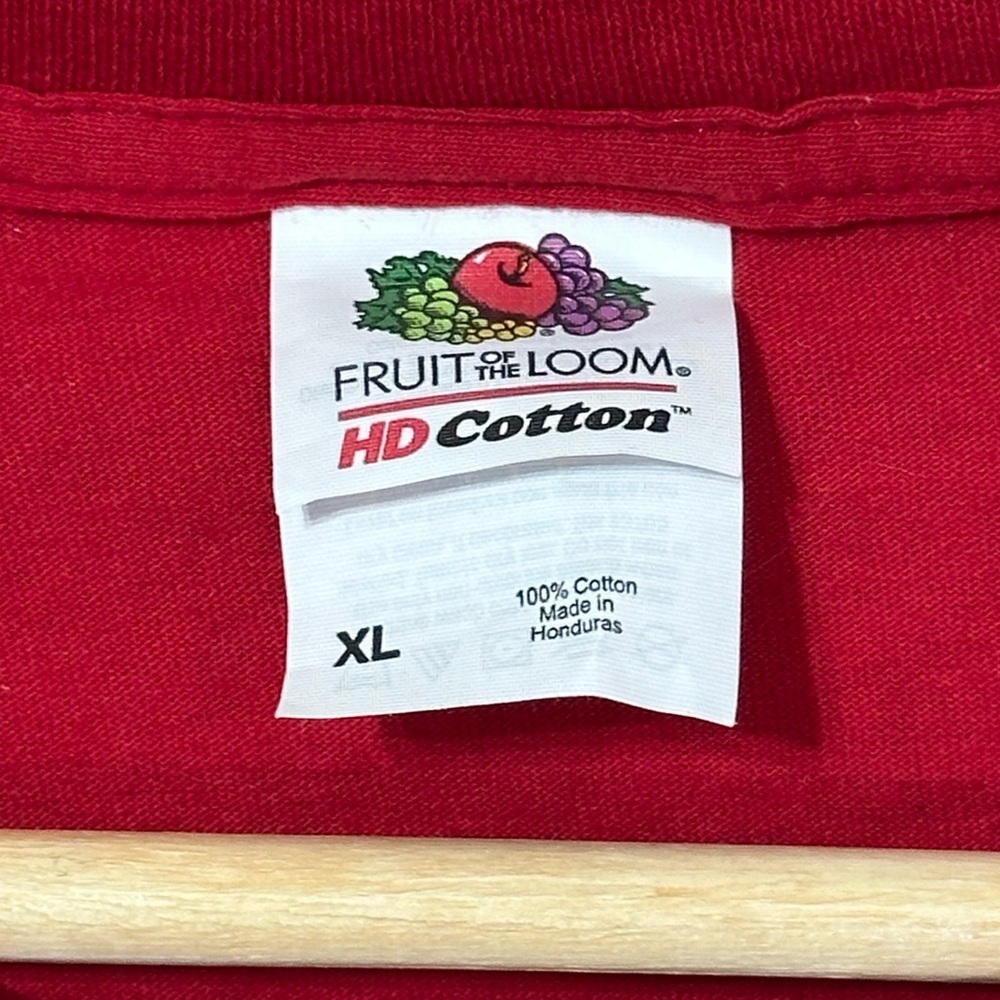 Seattle University Redhawks T Shirt Mens XL Red Fruit of the Loom HD Cotton NCAA - Picture 3 of 3